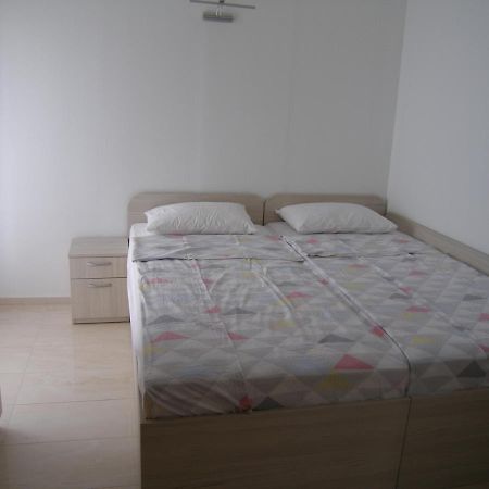Apartmani Matela ペトルチャネ エクステリア 写真