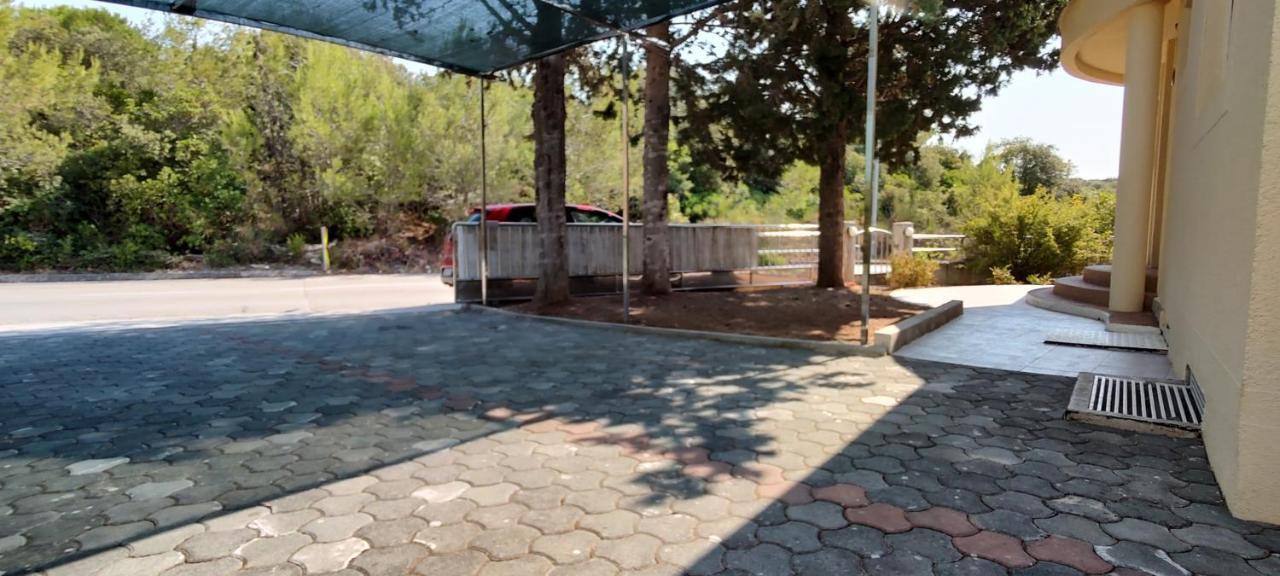 Apartmani Matela ペトルチャネ エクステリア 写真