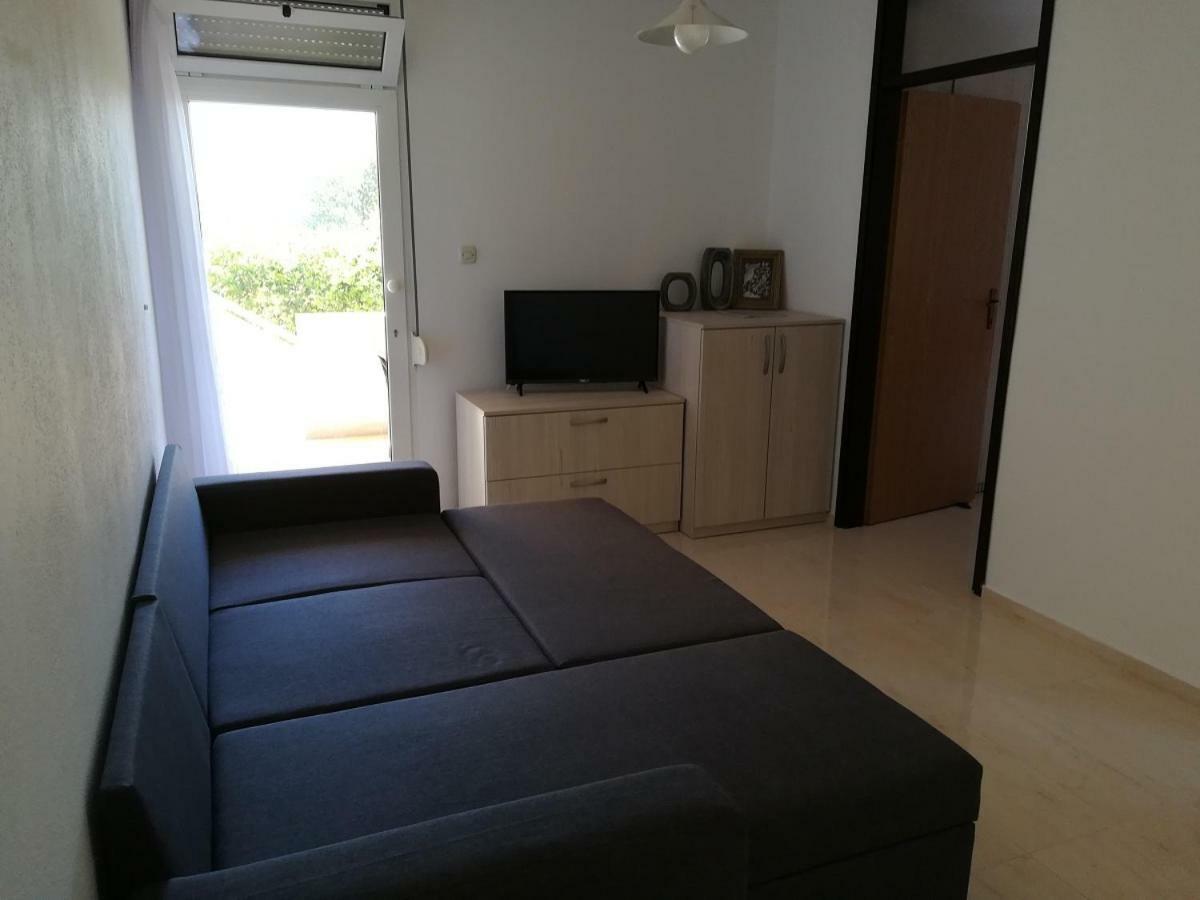 Apartmani Matela ペトルチャネ エクステリア 写真