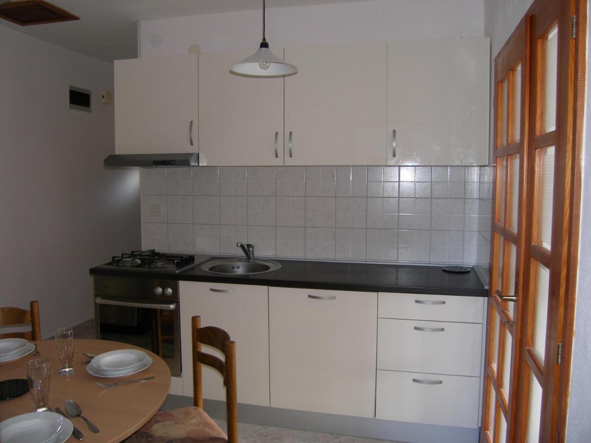 Apartmani Matela ペトルチャネ エクステリア 写真