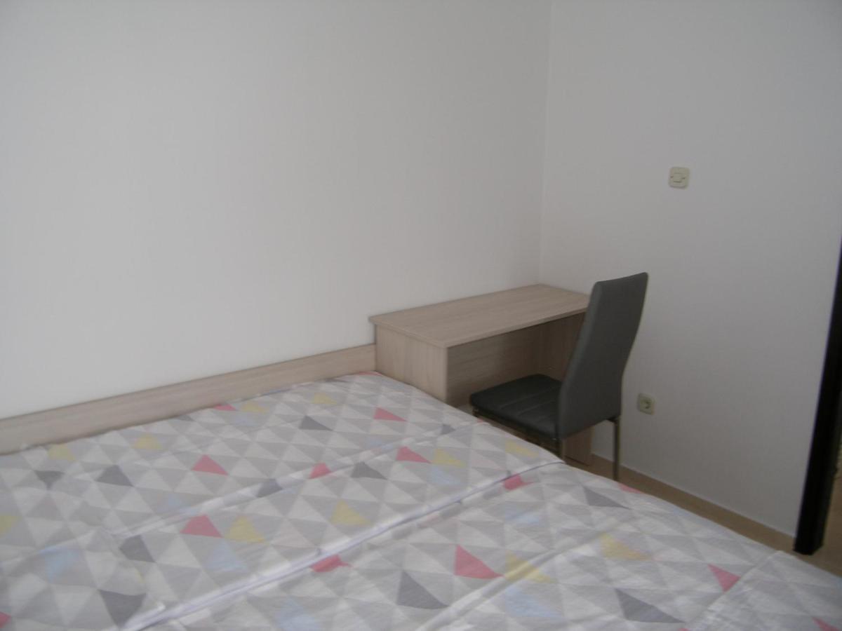 Apartmani Matela ペトルチャネ エクステリア 写真