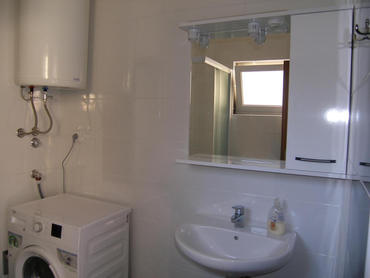 Apartmani Matela ペトルチャネ エクステリア 写真