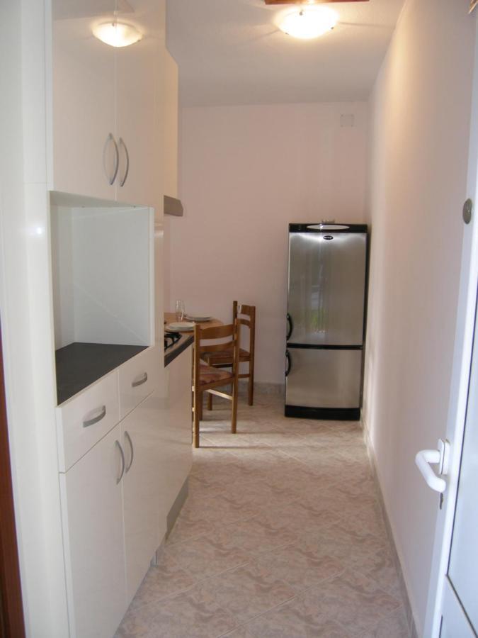 Apartmani Matela ペトルチャネ エクステリア 写真